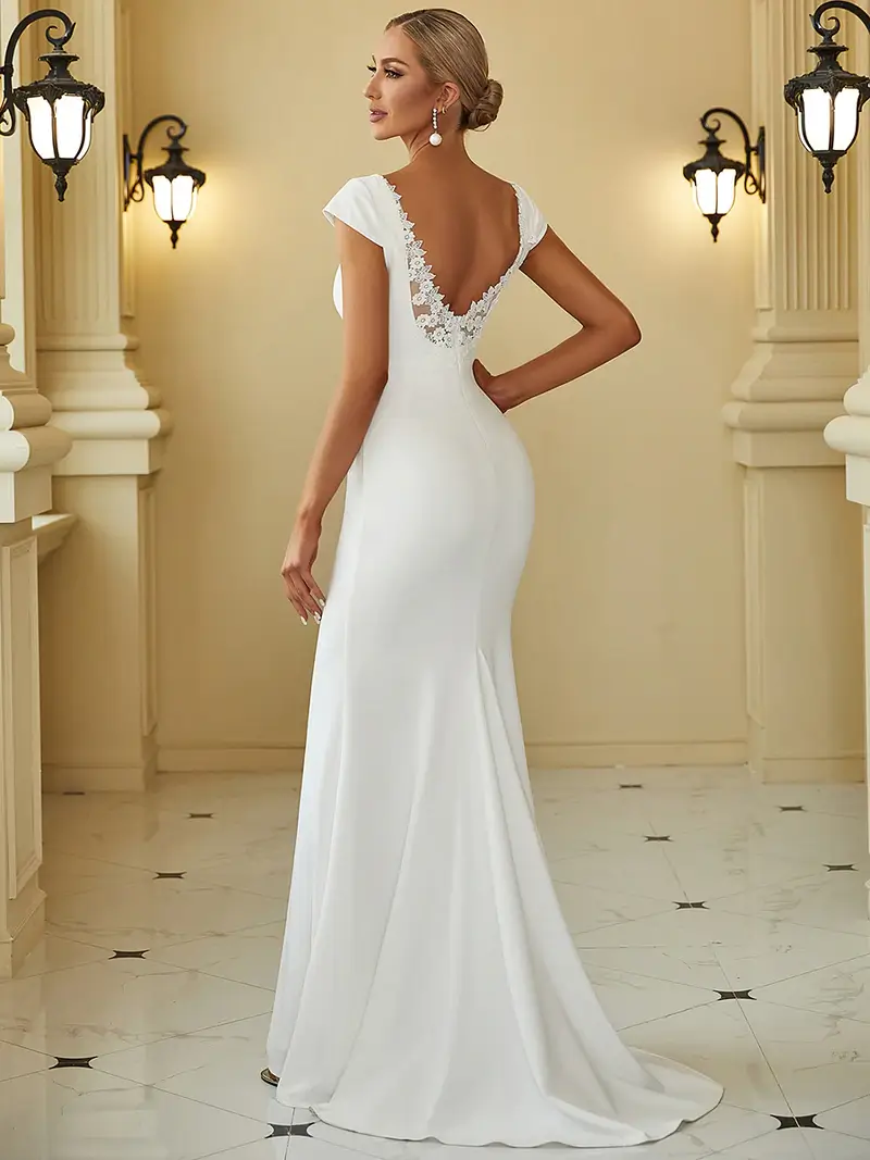ey0171awh-2-white-wedding-gown-eternally-yours